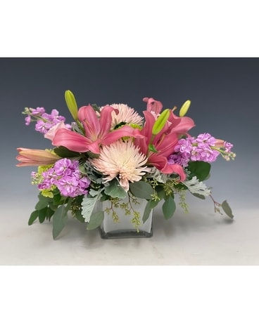 Olivia Flower Arrangement