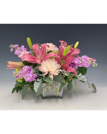 Olivia Flower Arrangement
