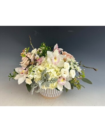 French Kiss Flower Arrangement