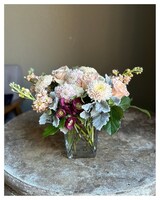 Tickled Pink in Kirkland WA - Fena Flowers, Inc.