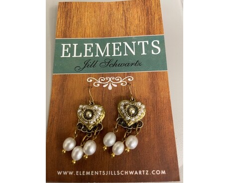 Pearl & Gold Heart Earrings Gifts