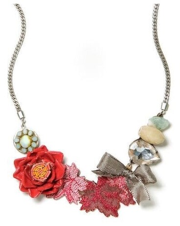 Red Flower Necklace Gifts