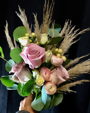 Wedding Bouquet Flower Arrangement