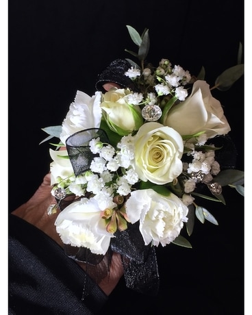 Corsage Roses Carns Corsage
