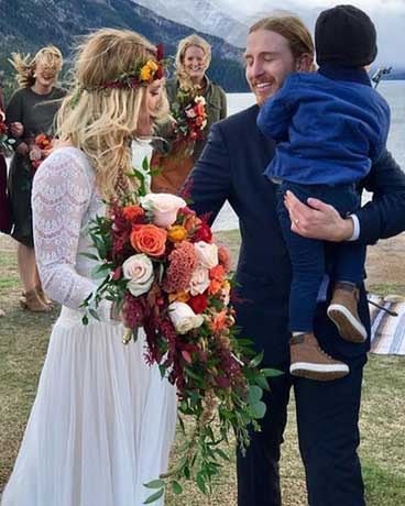 Weddings Flower Arrangement