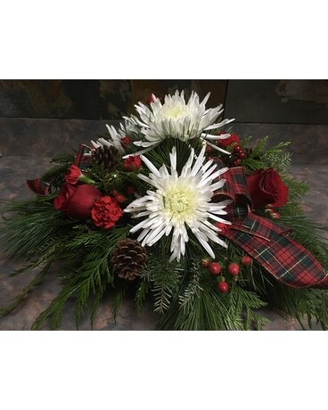 Christmas Cheer Centrepiece Flower Arrangement