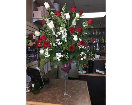 Red Roses Flower Arrangement
