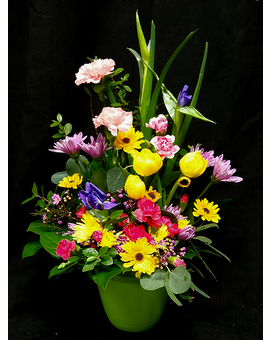 Spring favorite Flower Arrangement