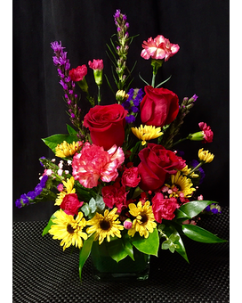 Full of smiles Flower Arrangement