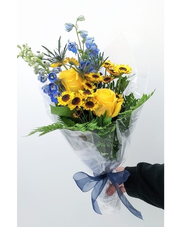 Maize & Blue Flowers
