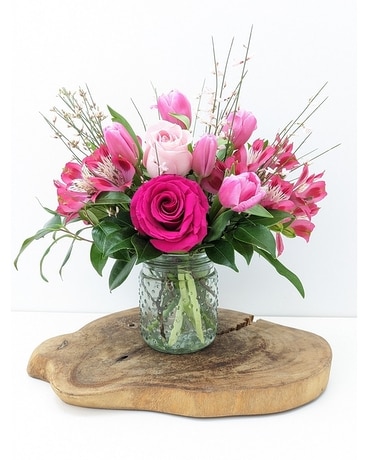 Breakfast at Tiffany's Flower Arrangement