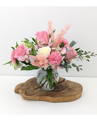 Never Been Kissed Flower Arrangement