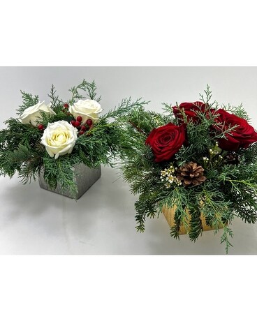 Classic Holiday Centerpiece Flower Arrangement