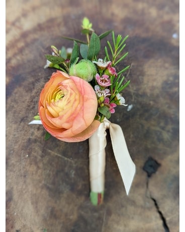 Ranunculus Boutonniere** (Color Options) Boutonniere