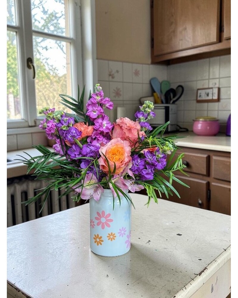 JS 5'11 26.5 L FMN モンスタ for get me not Birthday Flowers in Northfield, MN | Forget-Me-Not Florist