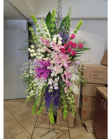 Custom Spray Flower Arrangement