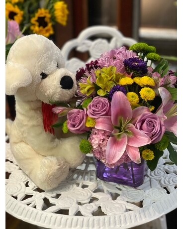 Custom Made #285 Flower Arrangement