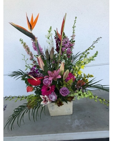 Custom Made #217 Flower Arrangement