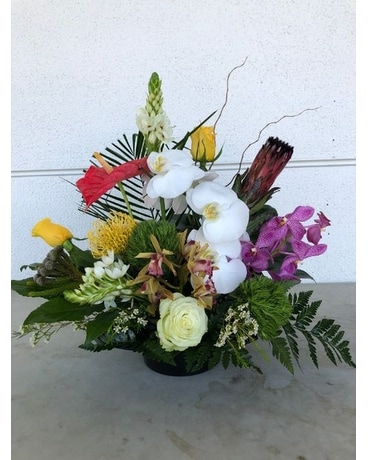 Custom Made #262 Flower Arrangement