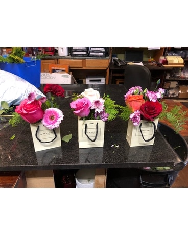 Custom Made #322 Flower Arrangement