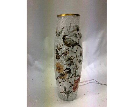 Birds and Butterfly Lamp Flower Arrangement