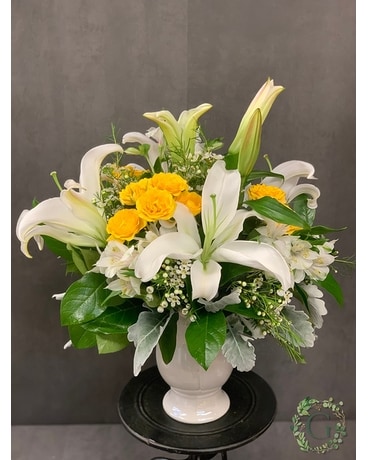 Sweet Sunlight Flower Arrangement