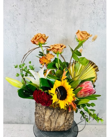 Centre Stage Flower Arrangement