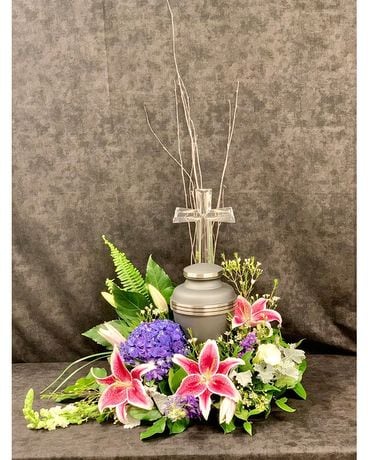 Living Cross Funeral Arrangement