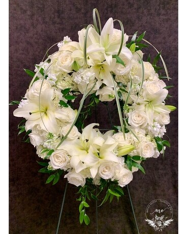 PURITY WREATH Wreath