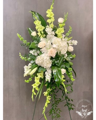 TENDER TOUCH Wreath