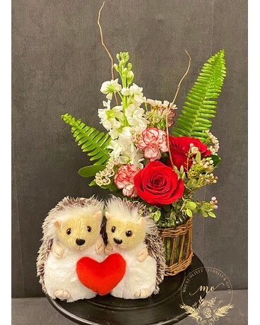 Lovie & Dovie Flower Arrangement