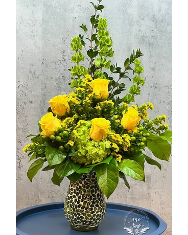 Bright Emerald Flower Arrangement