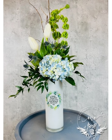 Heaven's Beauty Flower Arrangement