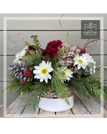 Christmas Cheer Flower Arrangement