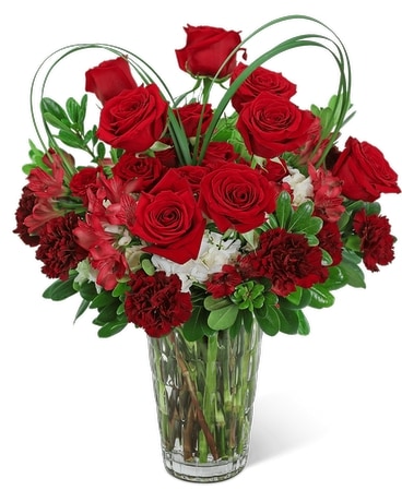 SHOWSTOPPING HEART OF LOVE Flower Arrangement
