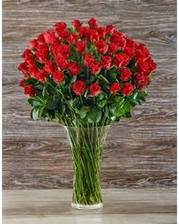 100 Red Roses Flower Arrangement