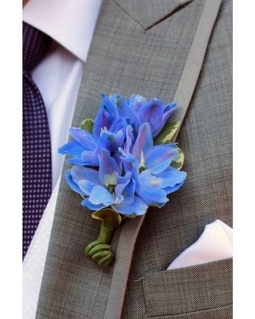 Delphinium Boutonniere Boutonniere