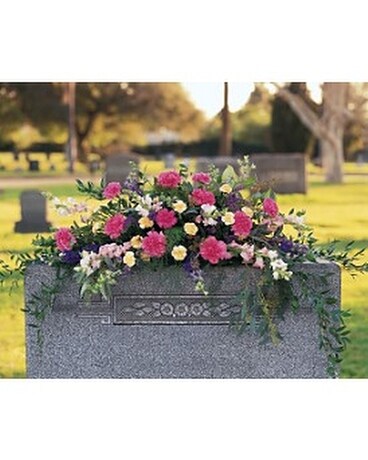 Monument Memorial Flowers Flower Arrangement