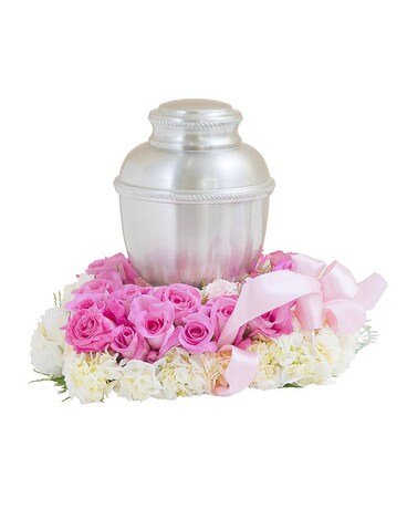 Precious Heart Surround Flower Arrangement