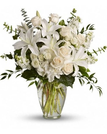 Dreams From the Heart Bouqet Flower Arrangement