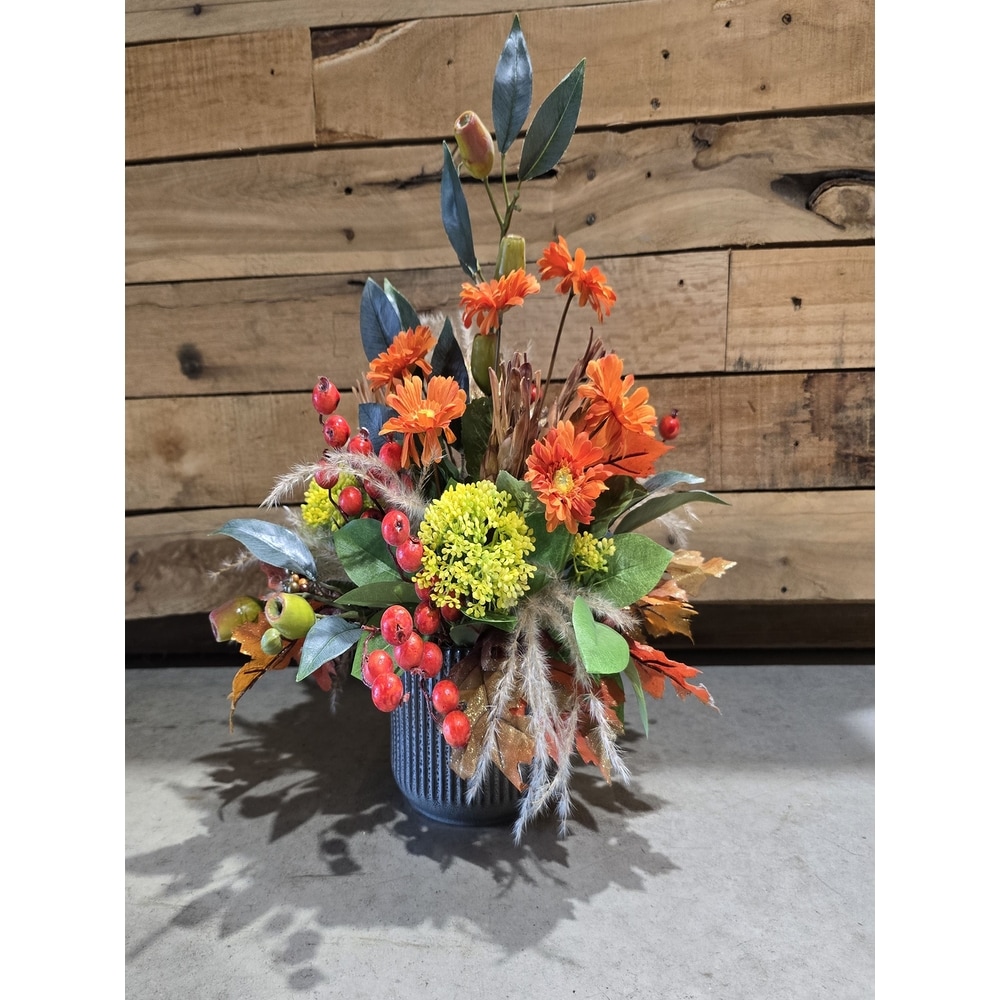 Custom Silk store Floral Centerpieces