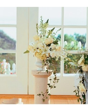 Home Ceremony Companion Piece Wedding Arrangement