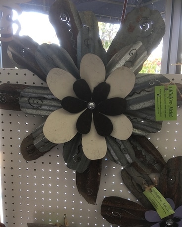 Wildfire Art 4 Flower Arrangement