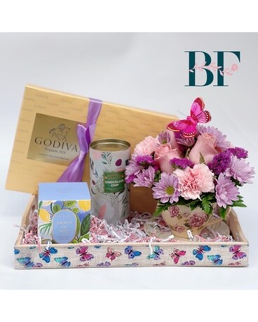 Cozy Tea Gift Set Flower Arrangement