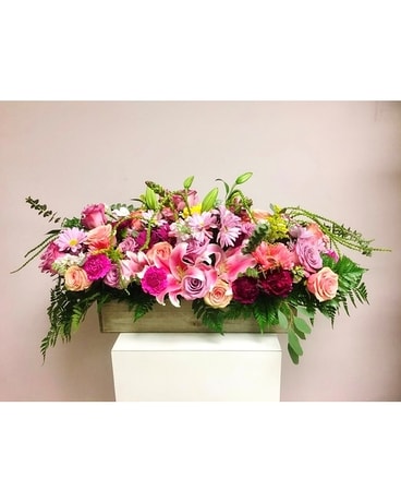 Dreamer's Pool Flower Arrangement