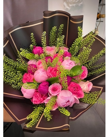 Divine Peony Wrap Flower Arrangement