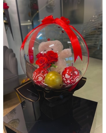 Romance Bubble Balloon Gift Basket