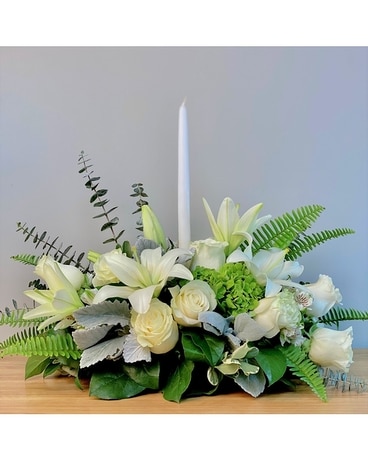 Heavenly Holidays Centerpiece Centerpiece
