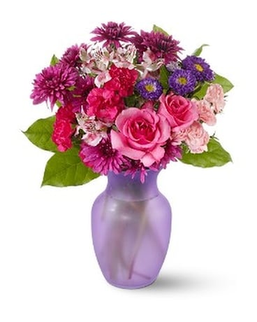 Simply Stunning Flower Arrangement