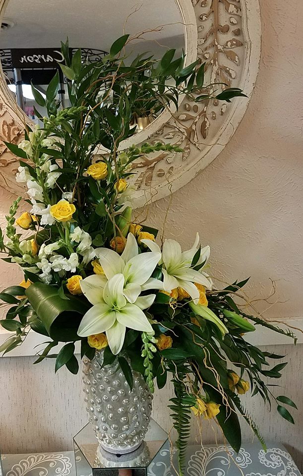 Buy Sympathy and Funeral flowers from Penny's Florist